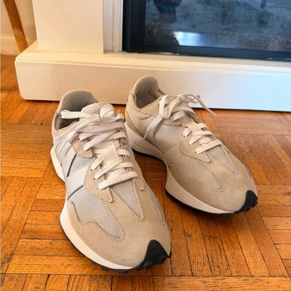 New Balance 327 men’s 10.5 - Picture 2 of 4